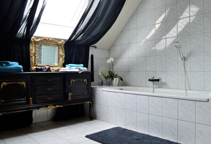 בית מלון כפרי Gästehaus Gebauer