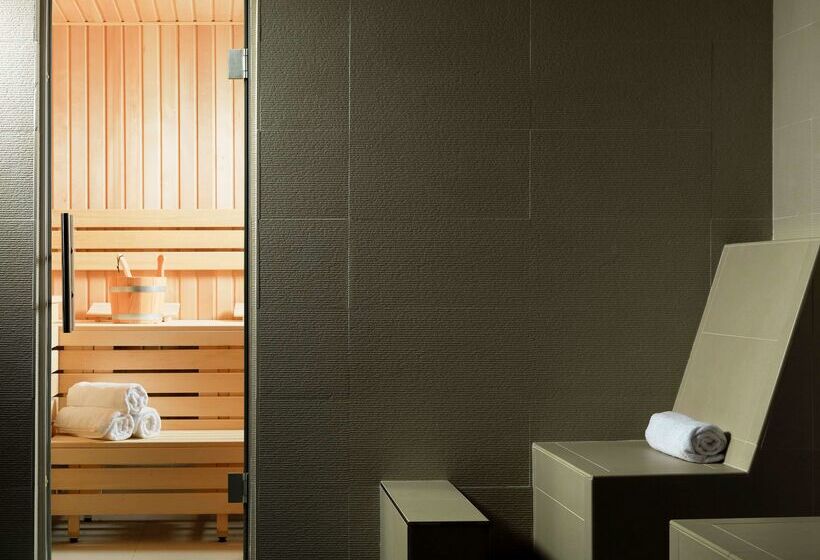 هتل H10 Berlin Ku'damm