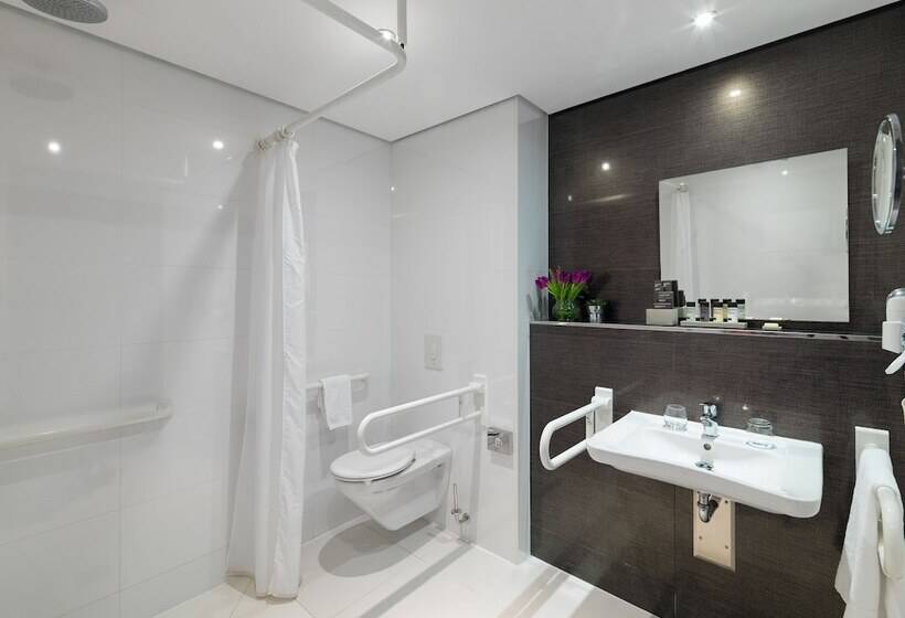 هتل H10 Berlin Ku'damm