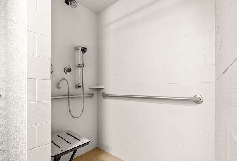 فندق Hampton Inn & Suites Fairbanks