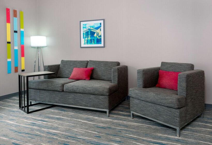 בית מלון כפרי Hampton Inn & Suites Hartford/farmington