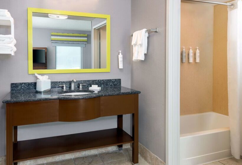 בית מלון כפרי Hampton Inn & Suites Hartford/farmington