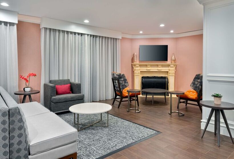 בית מלון כפרי Hampton Inn & Suites Hartford/farmington