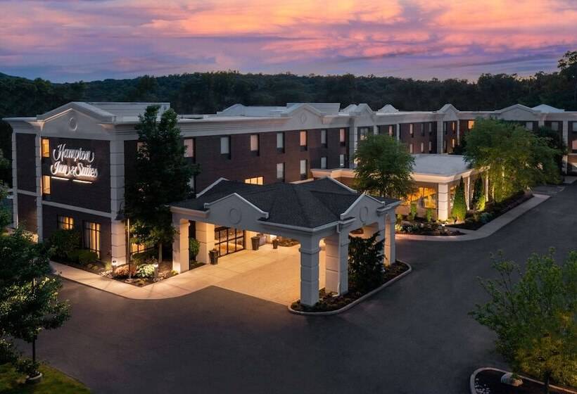 בית מלון כפרי Hampton Inn & Suites Hartford/farmington