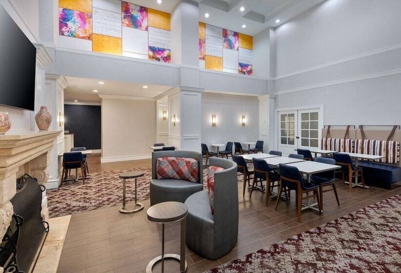 בית מלון כפרי Hampton Inn & Suites Hartford/farmington