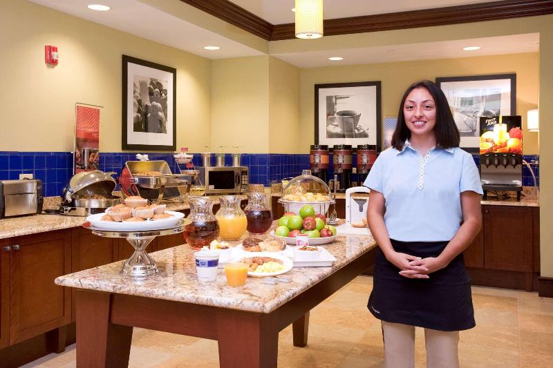 בית מלון כפרי Hampton Inn & Suites Hartford/farmington