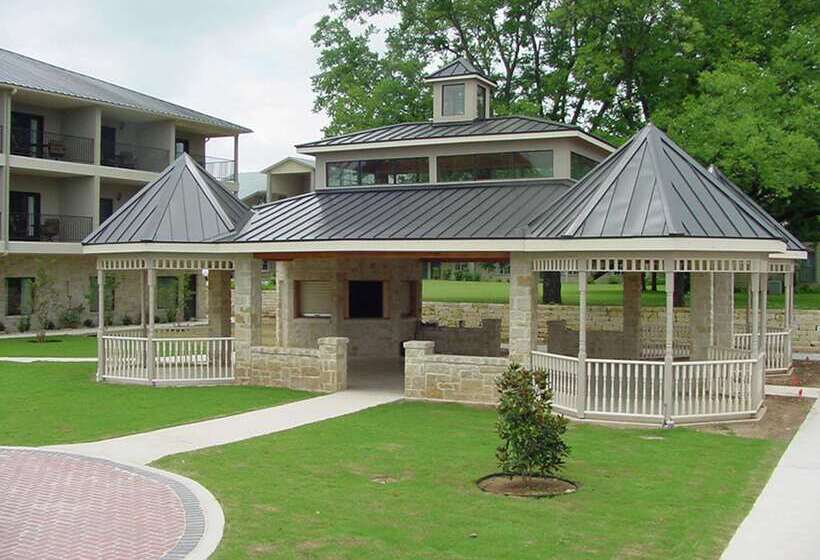 호텔 Hampton Inn & Suites Fredericksburg