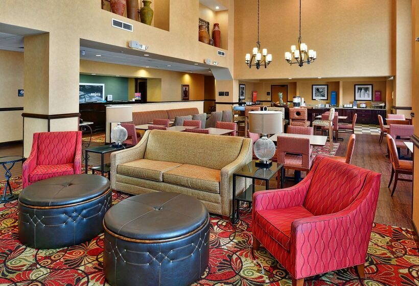 호텔 Hampton Inn & Suites Fredericksburg