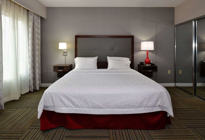 호텔 Hampton Inn & Suites Fredericksburg