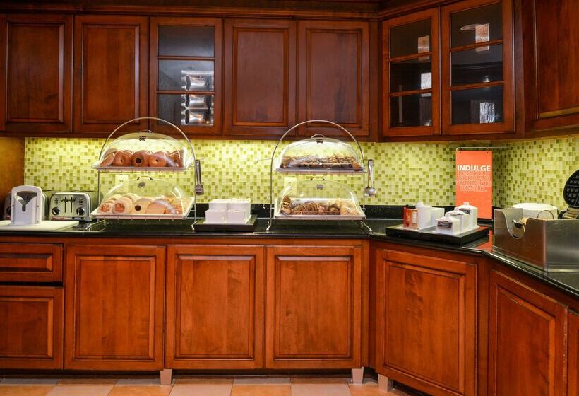 호텔 Hampton Inn & Suites Fredericksburg South