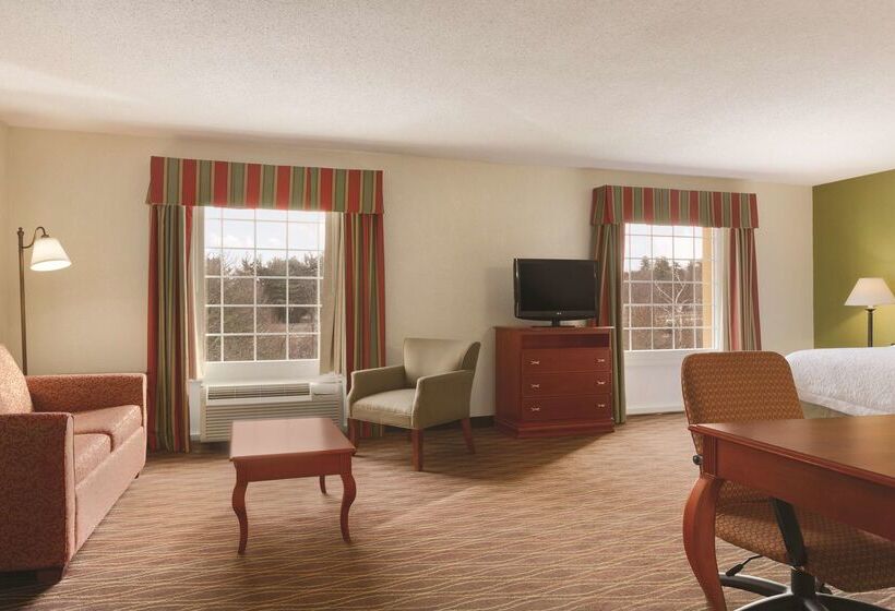 فندق Hampton Inn & Suites Greenfield