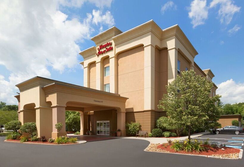 فندق Hampton Inn & Suites Greenfield