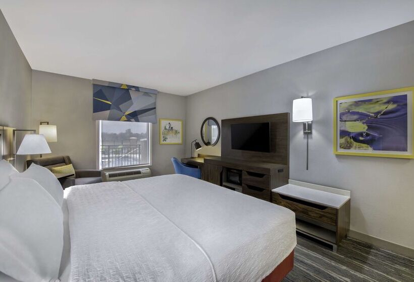 فندق Hampton Inn & Suites Jackson