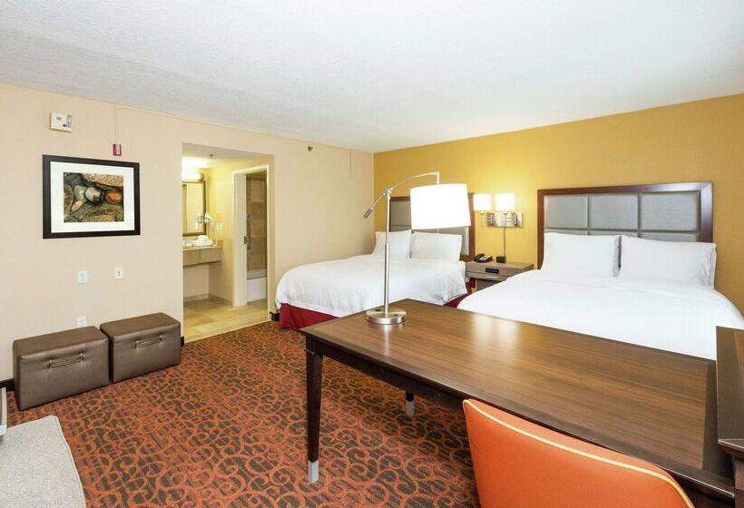 فندق Hampton Inn Suites Jacksonville Airport