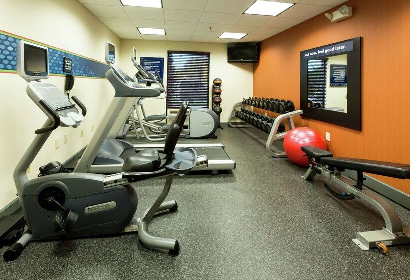 فندق Hampton Inn Suites Jacksonville Airport