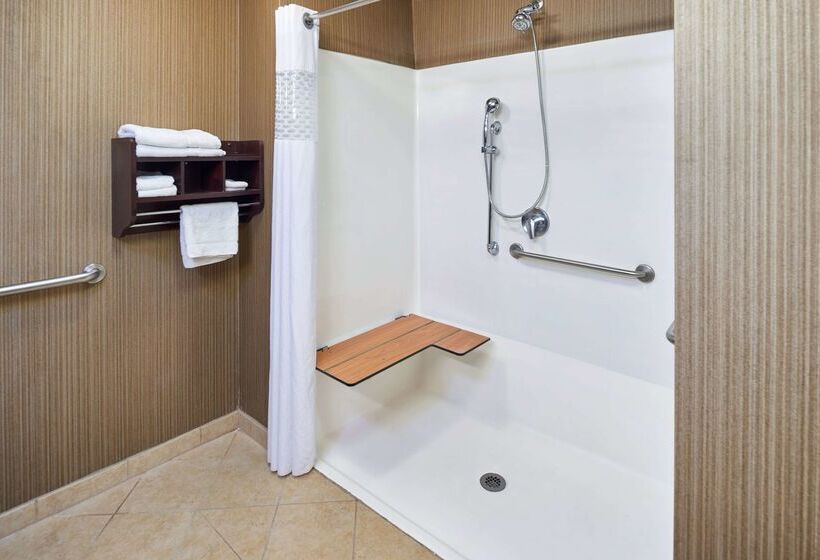 فندق Hampton Inn & Suites Longview North
