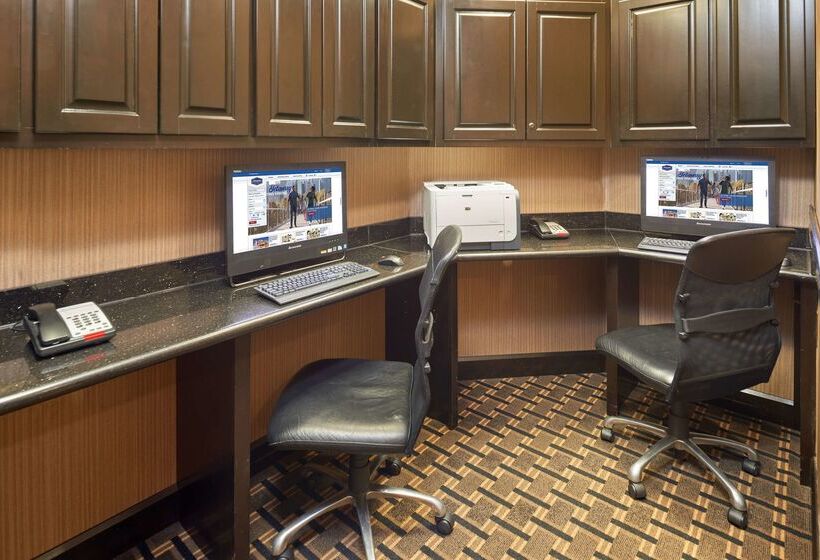 فندق Hampton Inn & Suites Longview North