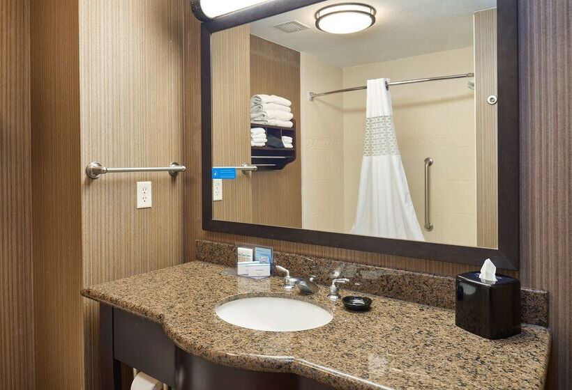 فندق Hampton Inn & Suites Longview North