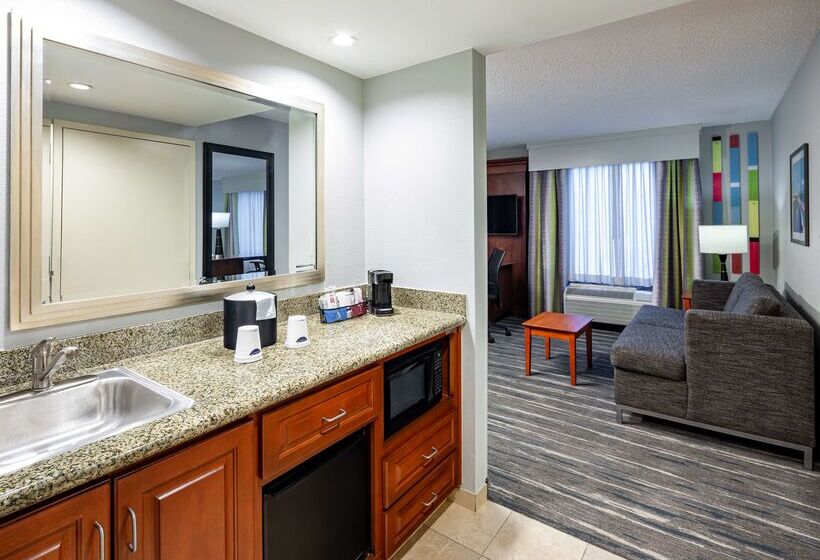 ホテル Hampton Inn & Suites Mobile I 65@ Airport Blvd