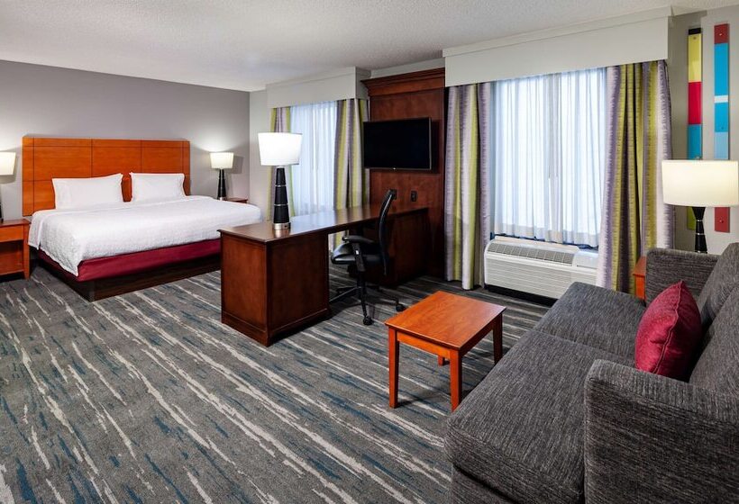 ホテル Hampton Inn & Suites Mobile I 65@ Airport Blvd