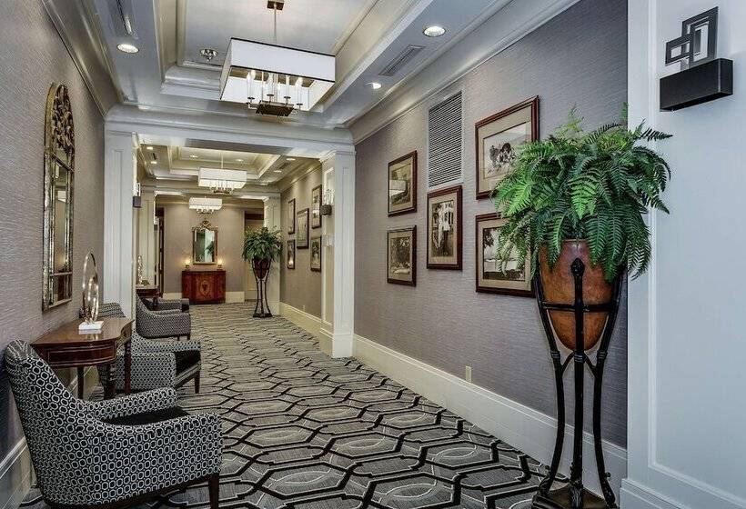 ホテル Hampton Inn & Suites Mobile  Downtown Historic District