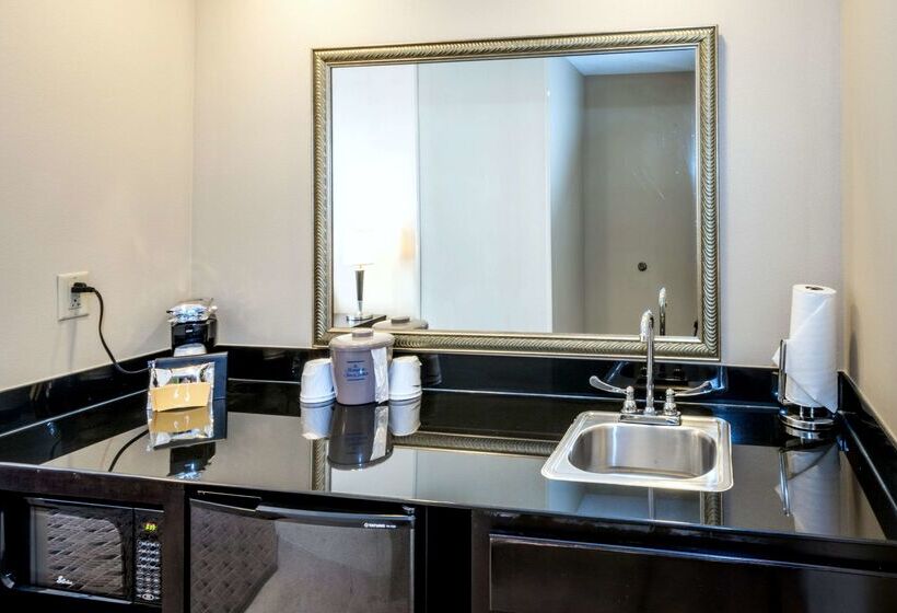 هتل Hampton Inn & Suites Montgomery Downtown