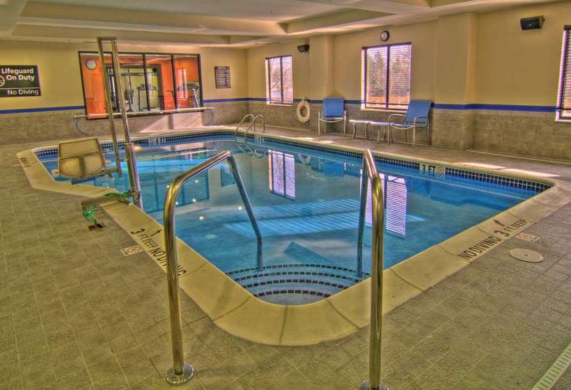 בית מלון כפרי Hampton Inn & Suites Parsippany/north