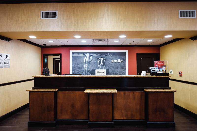 فندق Hampton Inn And Suites Pine Bluff