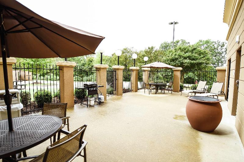 فندق Hampton Inn And Suites Pine Bluff