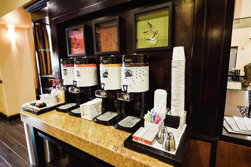 فندق Hampton Inn And Suites Pine Bluff