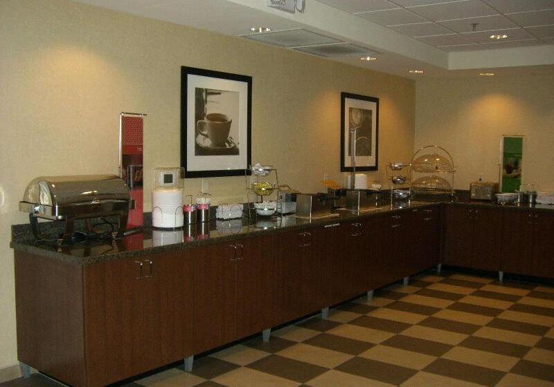 فندق Hampton Inn & Suites Pueblo/north