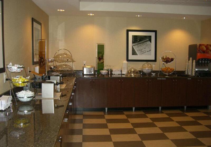 فندق Hampton Inn & Suites Pueblo/north