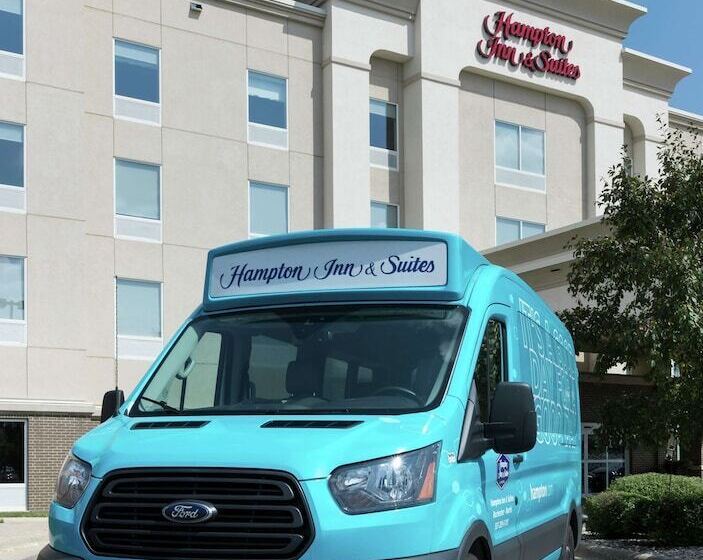 هتل Hampton Inn & Suites Rochester North