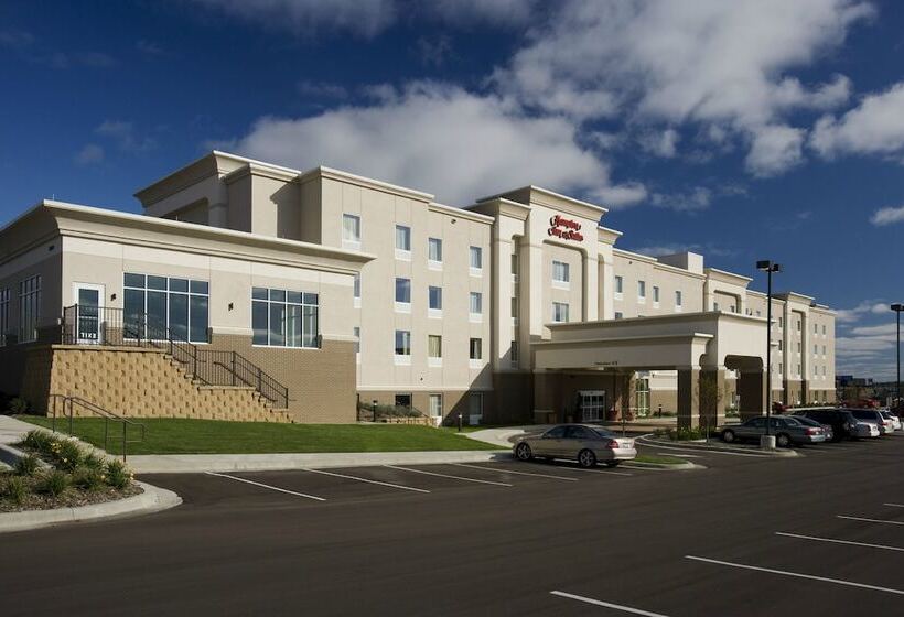 هتل Hampton Inn & Suites Rochester North
