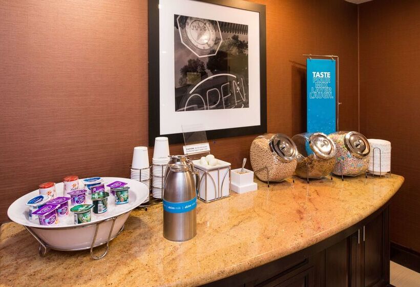 ホテル Hampton Inn & Suites Schertz