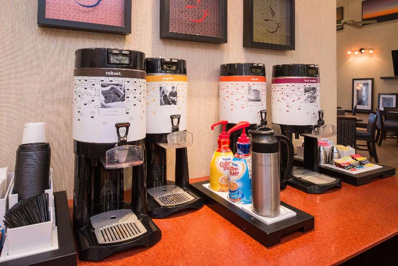 ホテル Hampton Inn & Suites Schertz