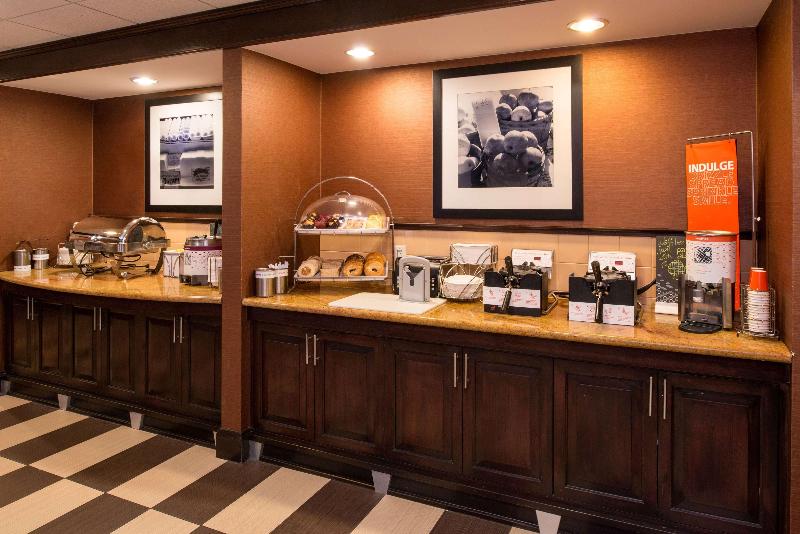 ホテル Hampton Inn & Suites Schertz