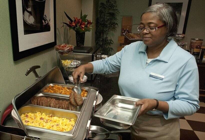 호텔 Hampton Inn Suites Smithfield