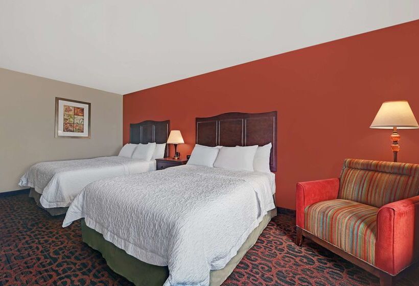 Отель Hampton Inn Deming
