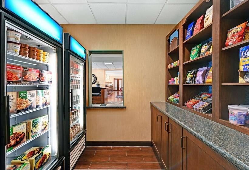 Отель Hampton Inn Deming