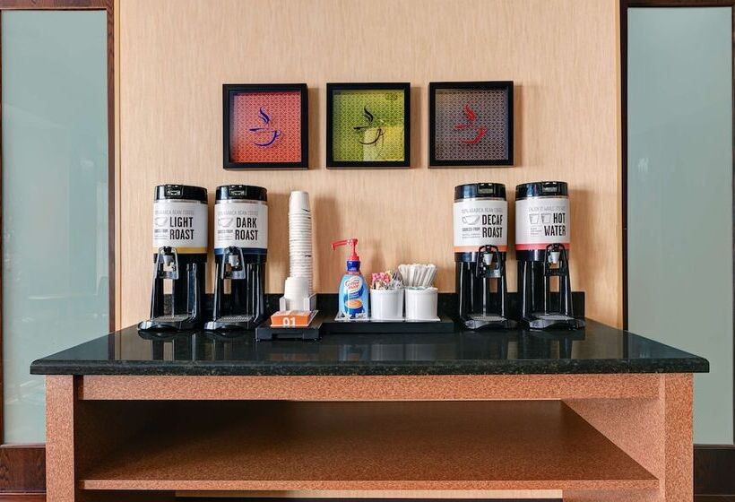 Отель Hampton Inn Deming