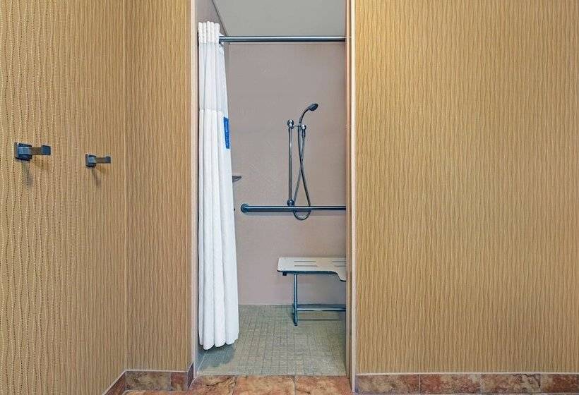 Отель Hampton Inn Deming