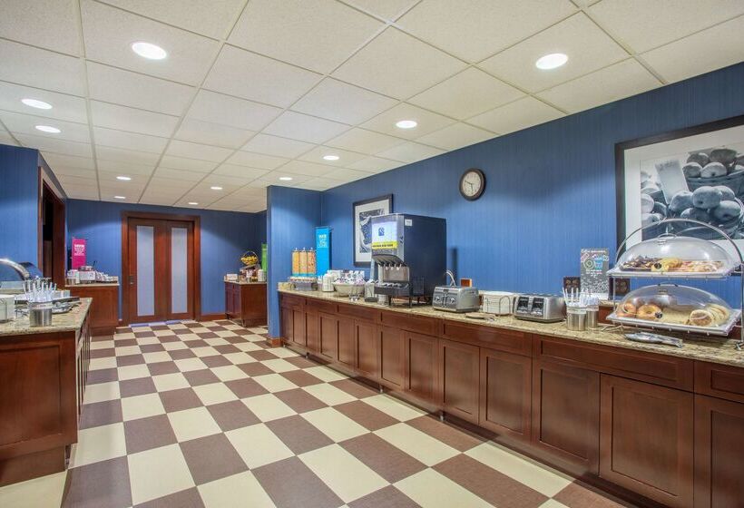 فندق Hampton Inn Fishkill