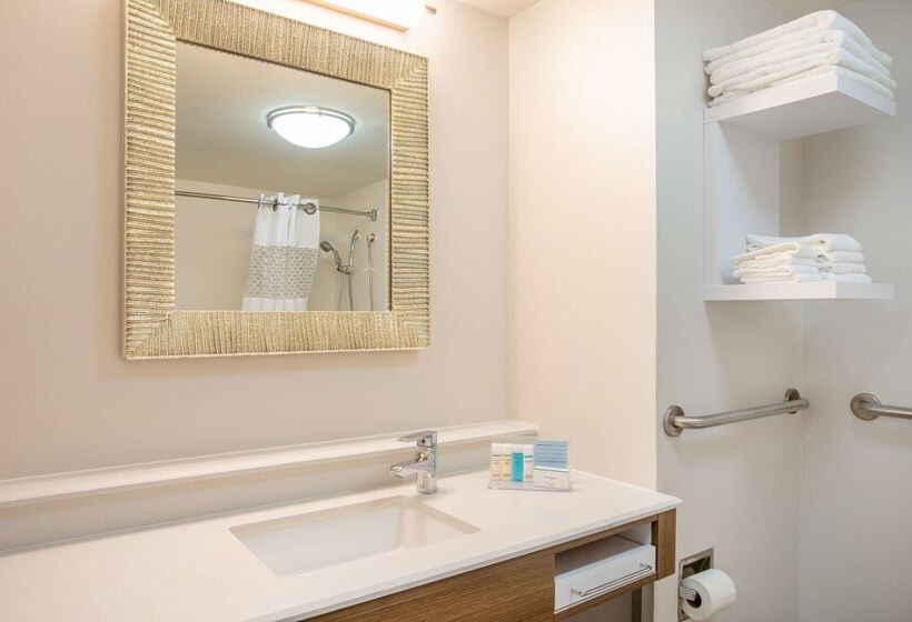 فندق Hampton Inn Fishkill