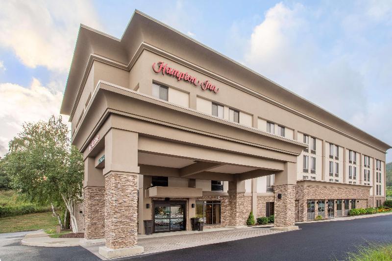فندق Hampton Inn Fishkill