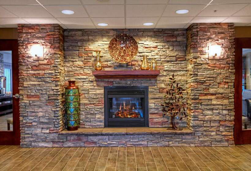 فندق Hampton Inn Great Falls