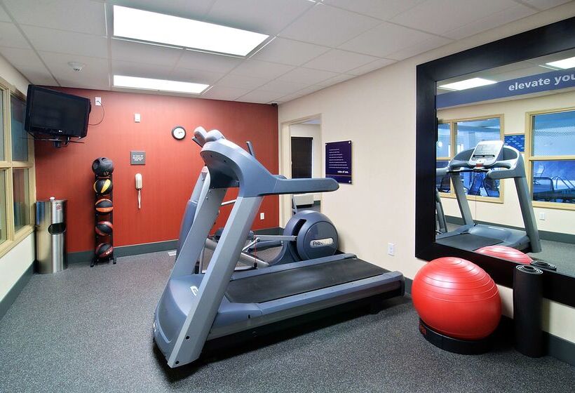 호텔 Hampton Inn Laramie