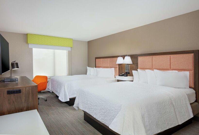 هتل Hampton Inn Omaha West Lakeside