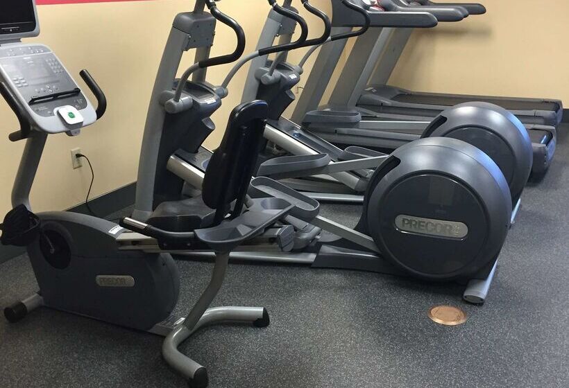 هتل Hampton Inn Omaha West Lakeside