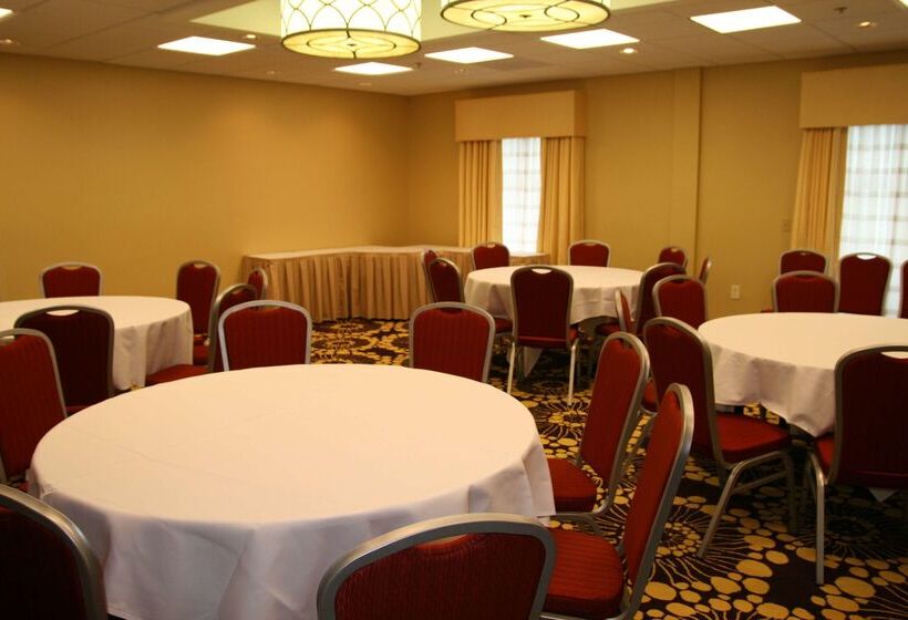 호텔 Hampton Inn Richmond  Airport